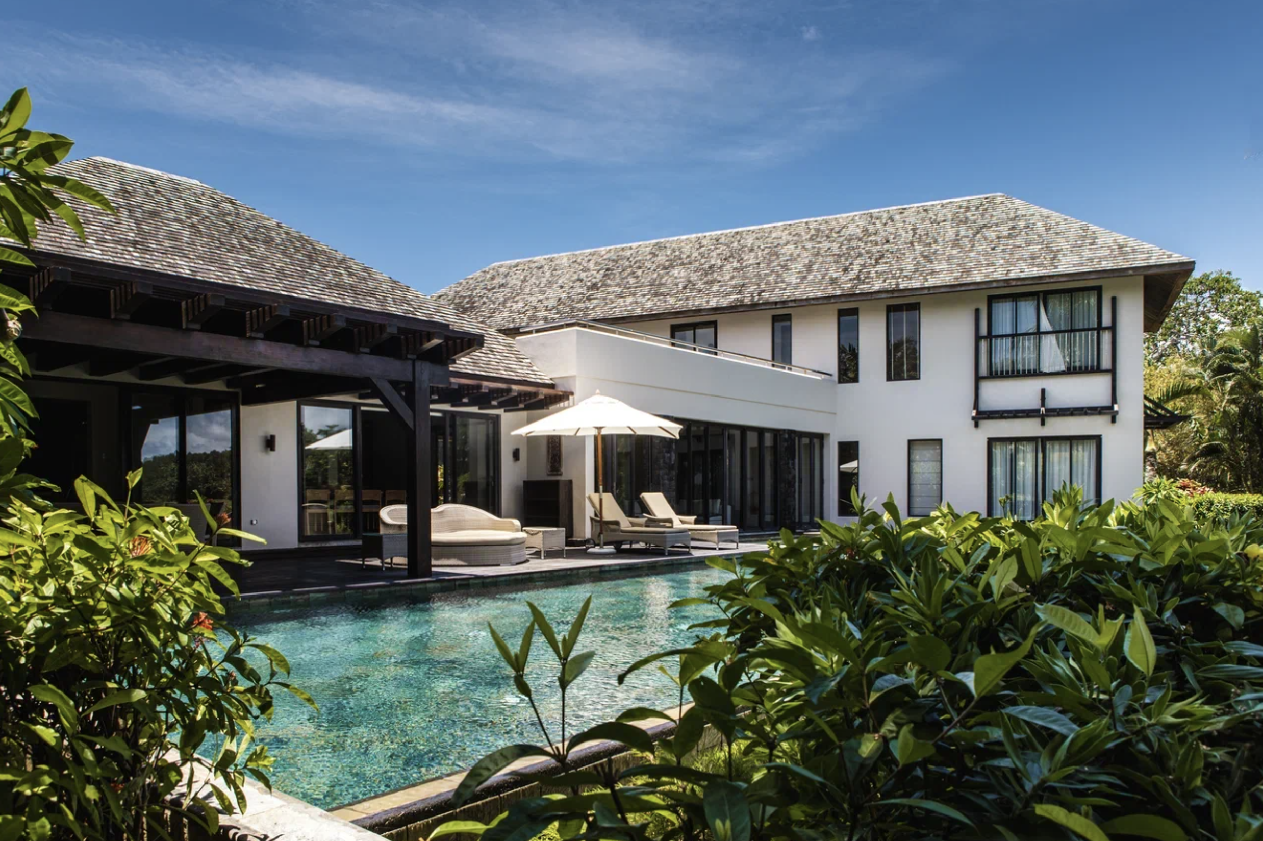 Villa d'exception à Anahita Golf and Resort, vue imprenable sur le golf et l'océan