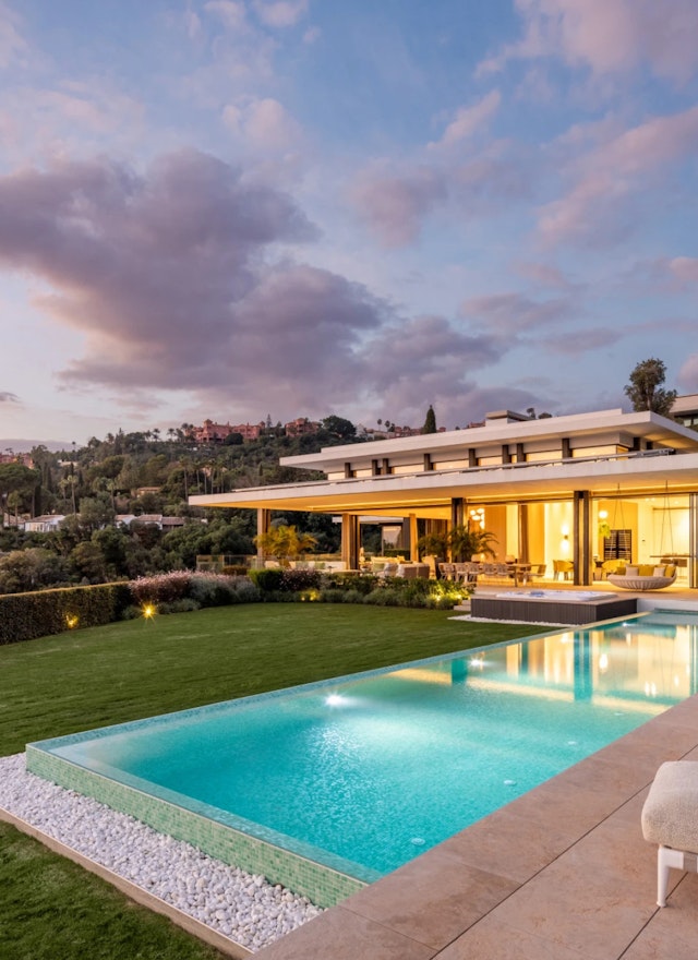 Luxury villa for sale in La Quinta, Benahavis | The Hills 1