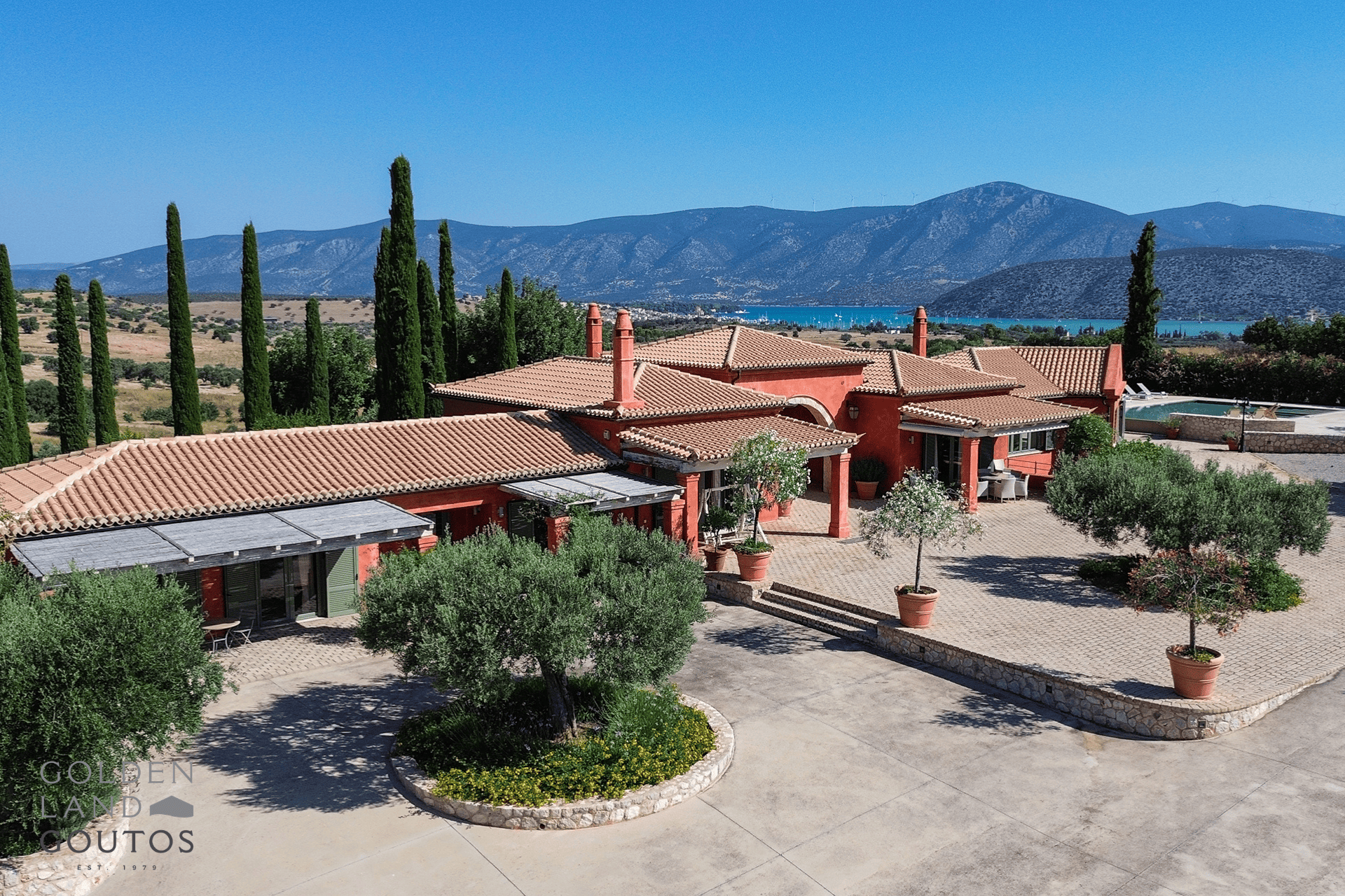 Kilada Estate for holiday rental in Porto Heli