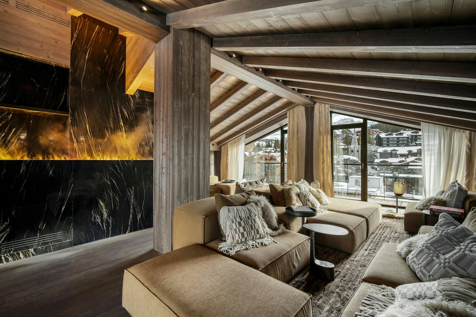 Fire and marble living room — penthouse in Courchevel 1850