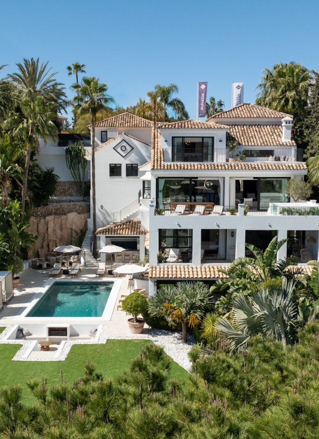 Sea-view villa for sale in Nueva Andalucia, Marbella | Villa Cielo Mar