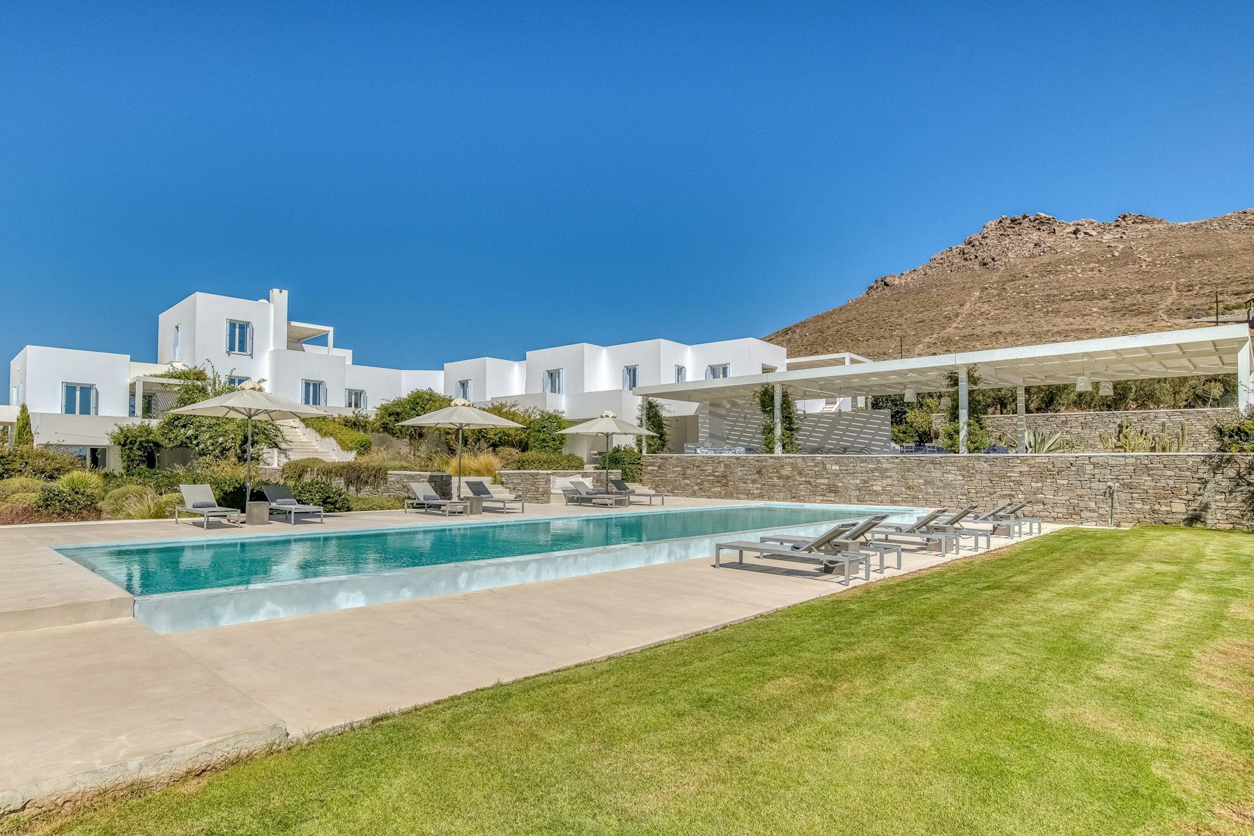 Luxury villa for rent in Paros, Cyclades