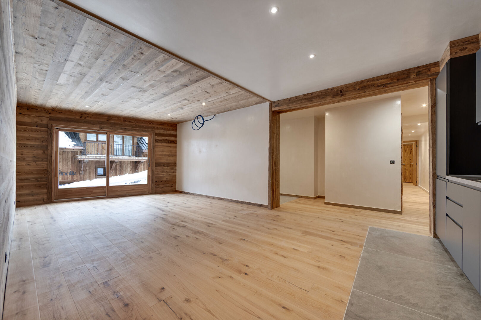 New 3-bedroom + mountain corner apartement - Petit Alaska for sale in Val d'Isere