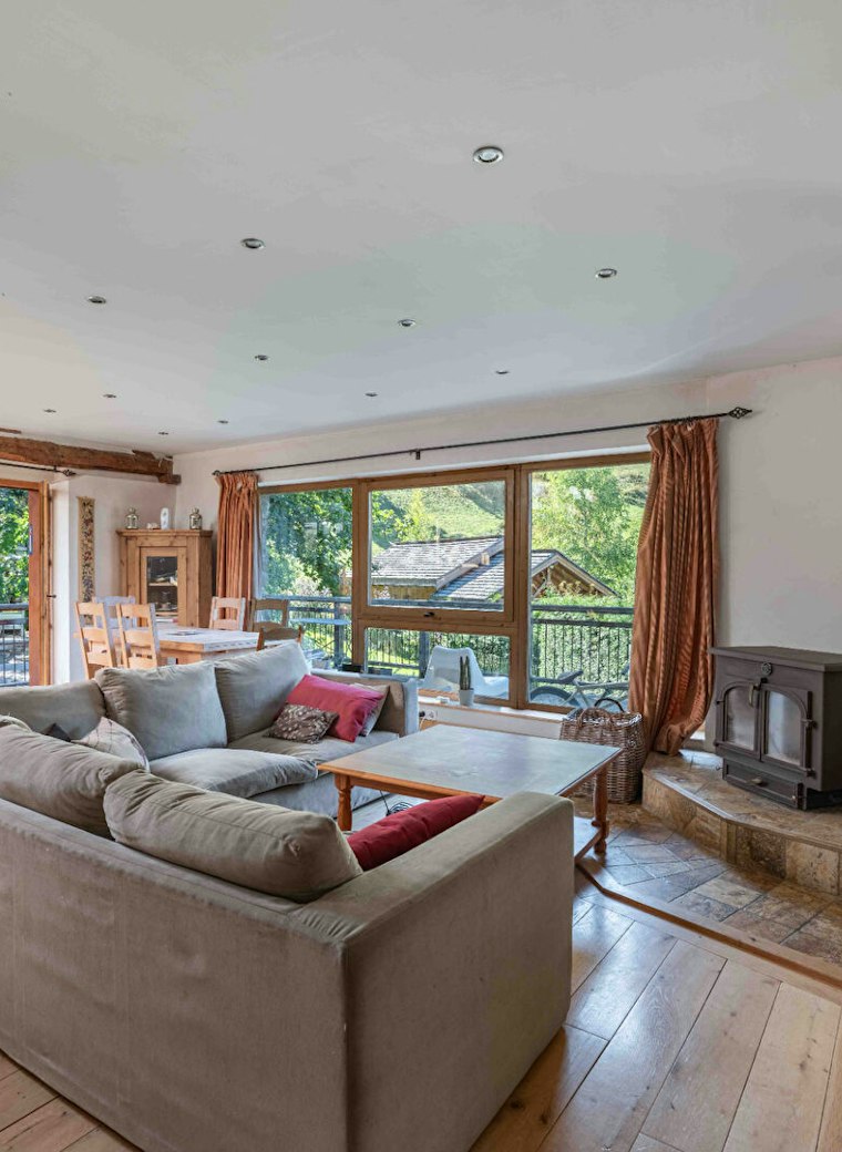 4-bedroom chalet with flat garden for sale in Meribel