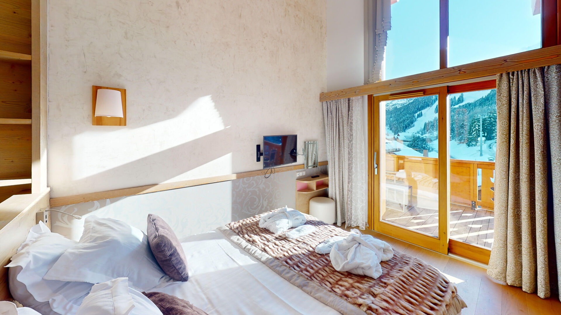 Amazing 3-bedroom Apartment in Meribel Centre for sale in Meribel