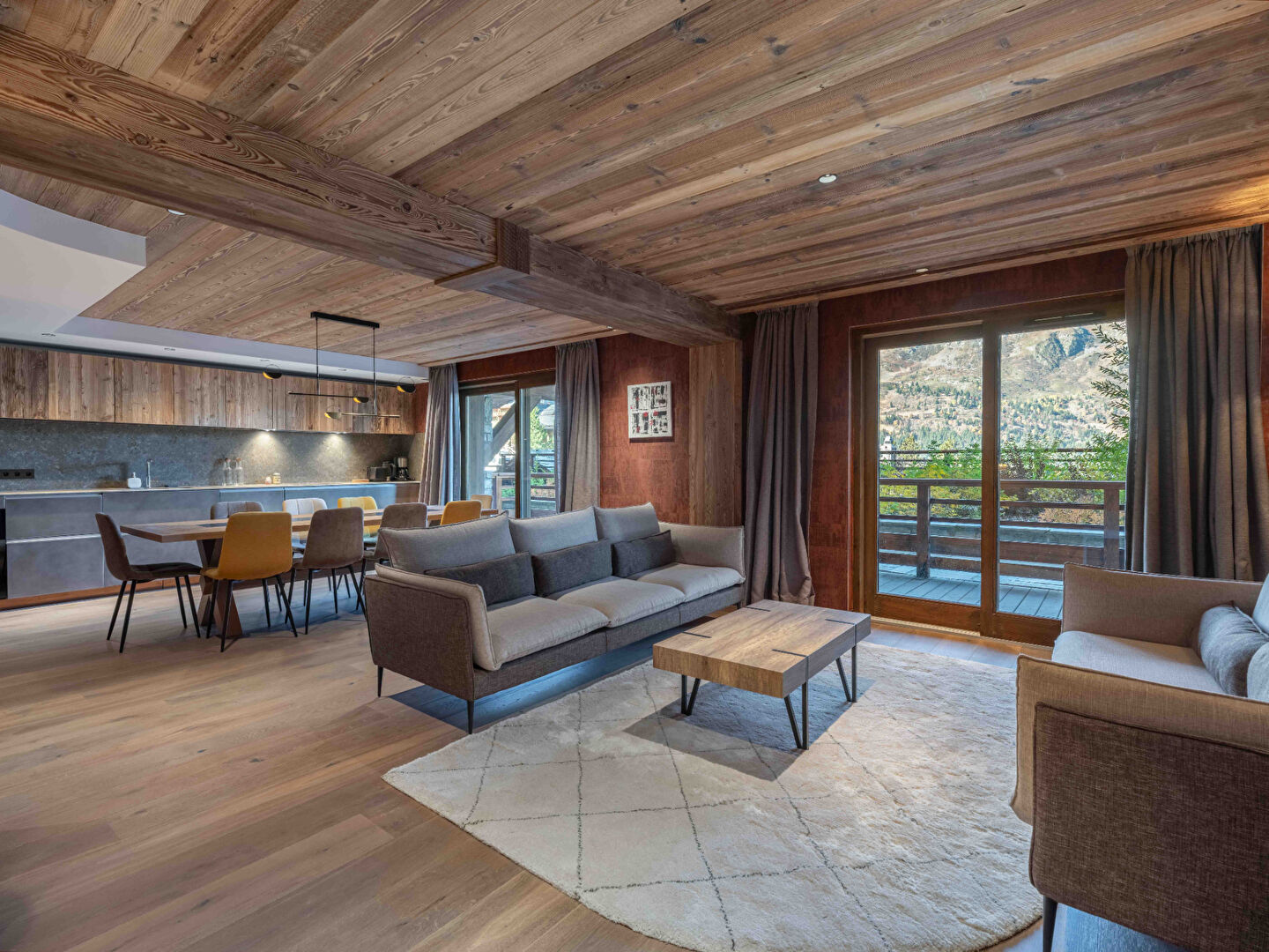 Superb 4-bedroom apartment - 40 metres from the Ski Slope for sale in Meribel