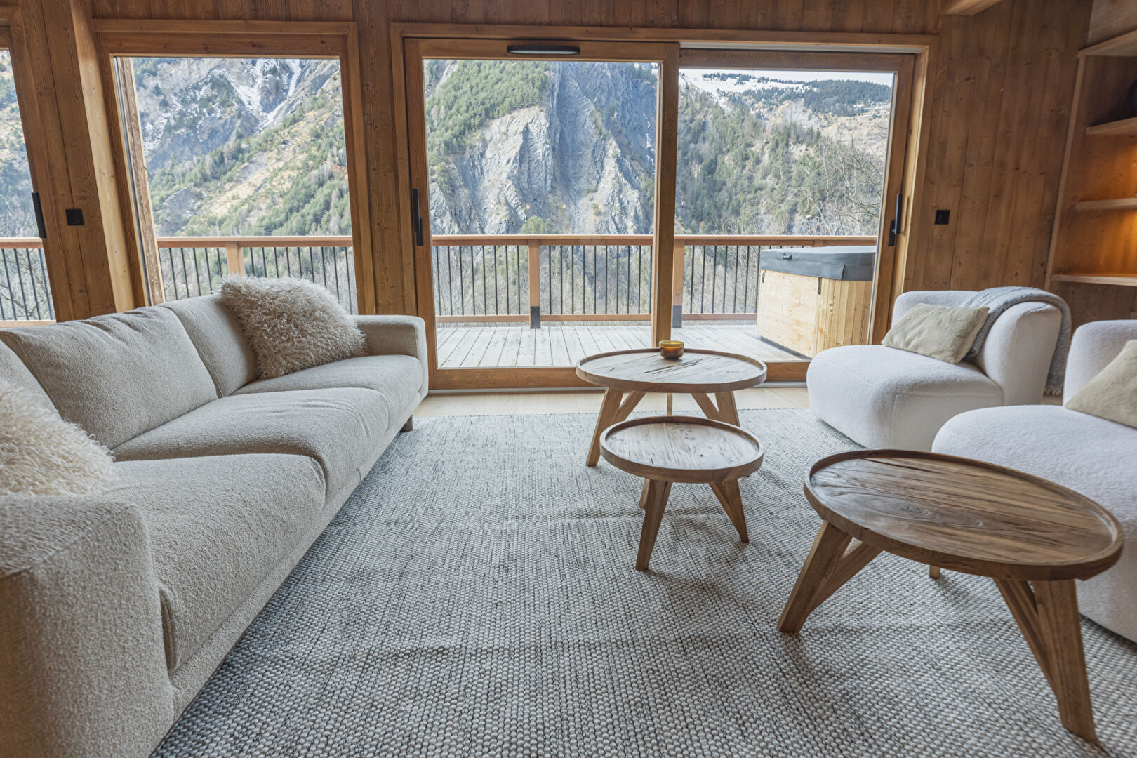 New furnished half chalet - Mountains views for sale in Saint-Martin-de-Belleville