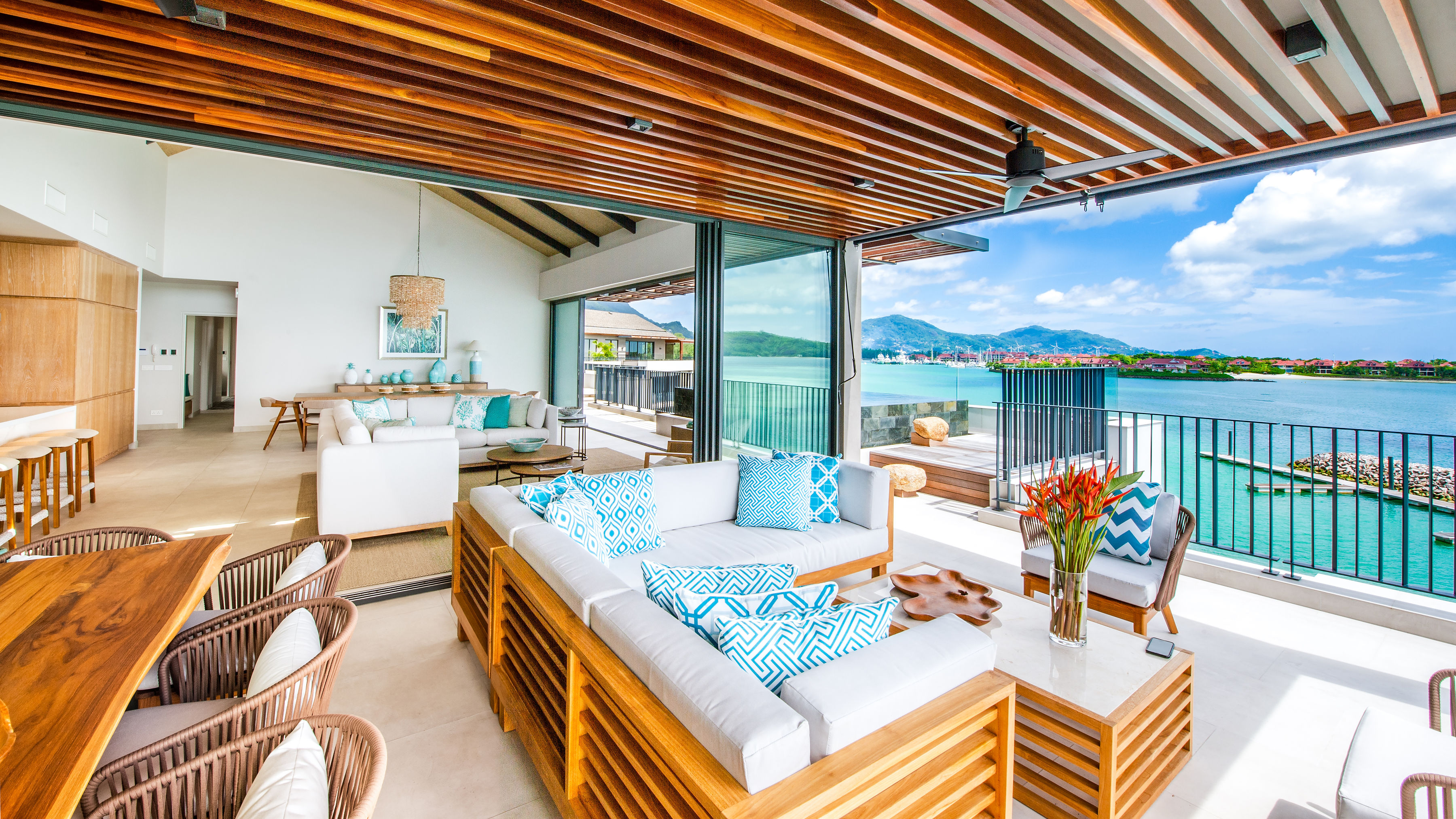 Penthouse terrace at Pangia Beach