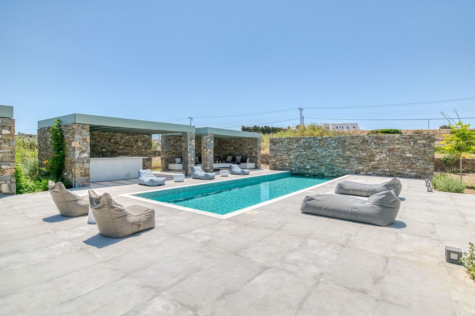 POP Villa