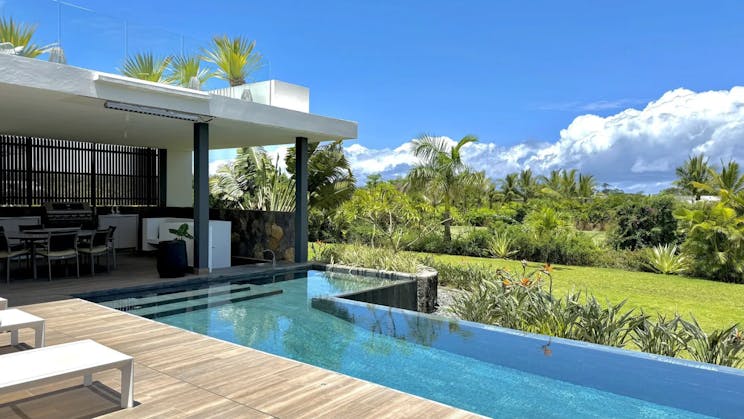 Mauritius Luxury Villa at Anahita – Beachfront Perfection with Golf and Privacy