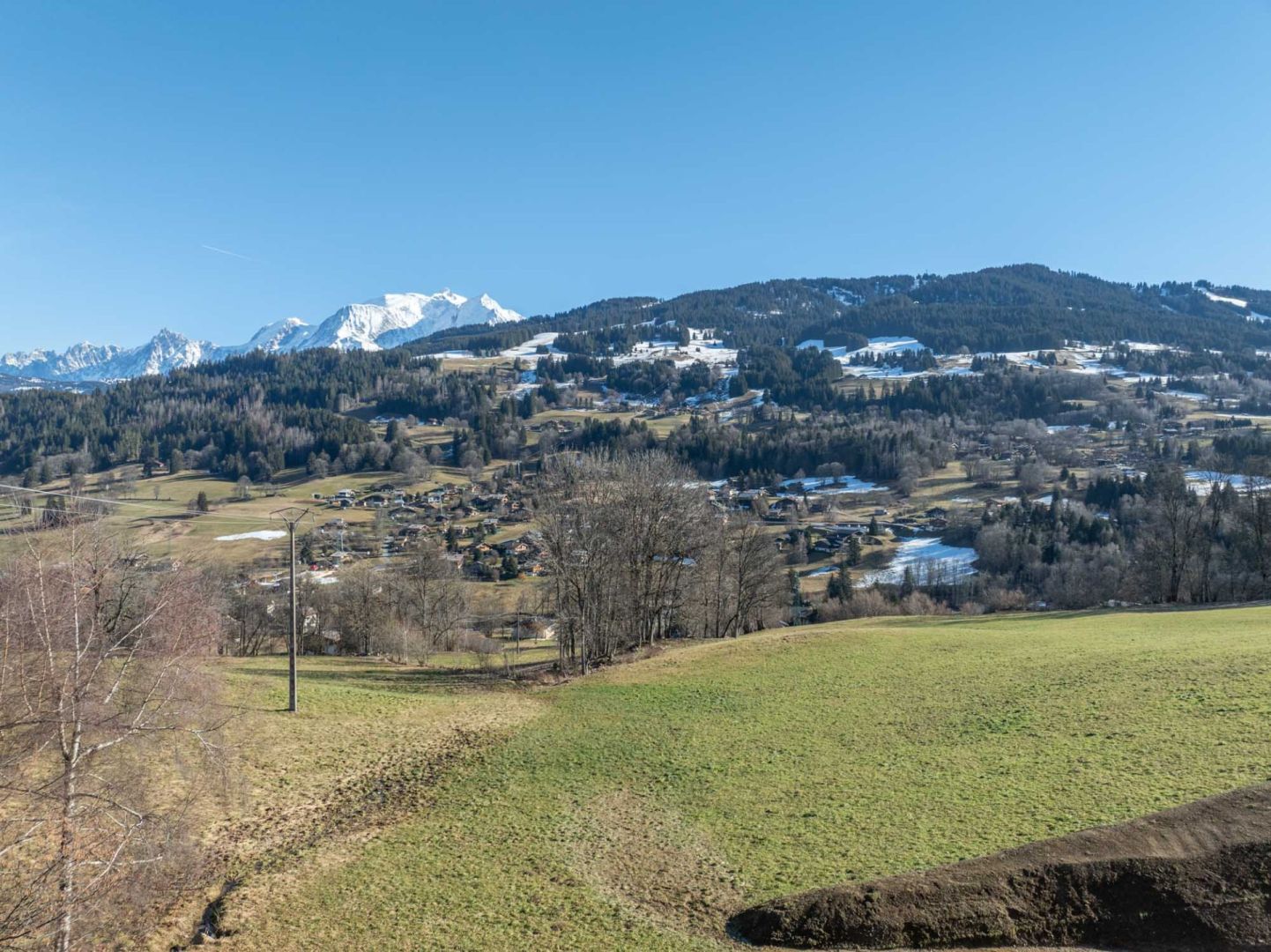 Building plot with planning permission granted - Mont Blanc views for sale in Megeve