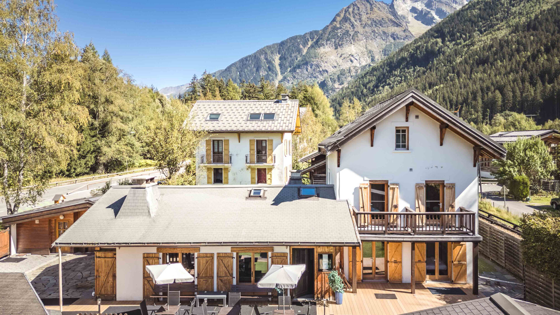 Rare property with 10 bedrooms in the heart of Chamonix for sale in Chamonix