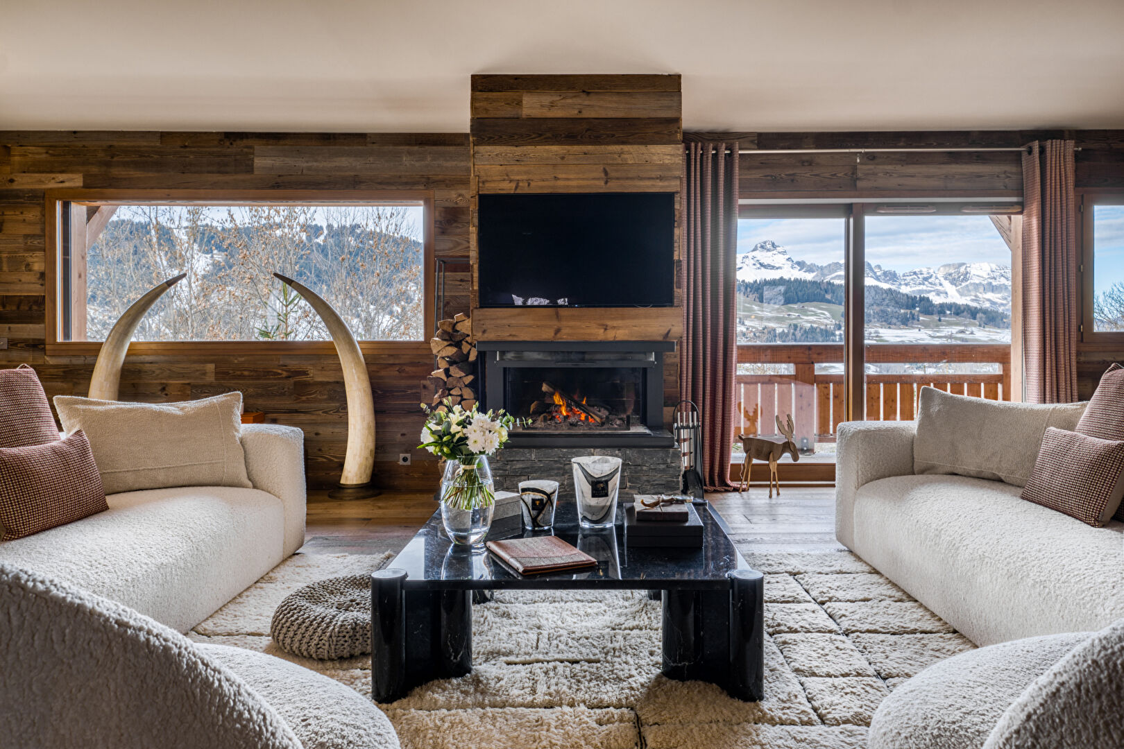 Chalet of 309.98 sqm, 6 bedrooms - near Mont d'Arbois for sale in Megeve