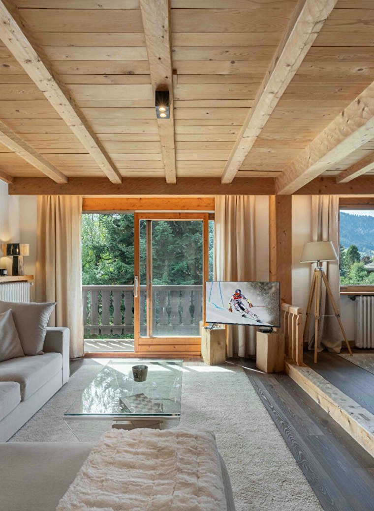 Renovated 2-bedroom apartment - Le Jaillet for sale in Megeve