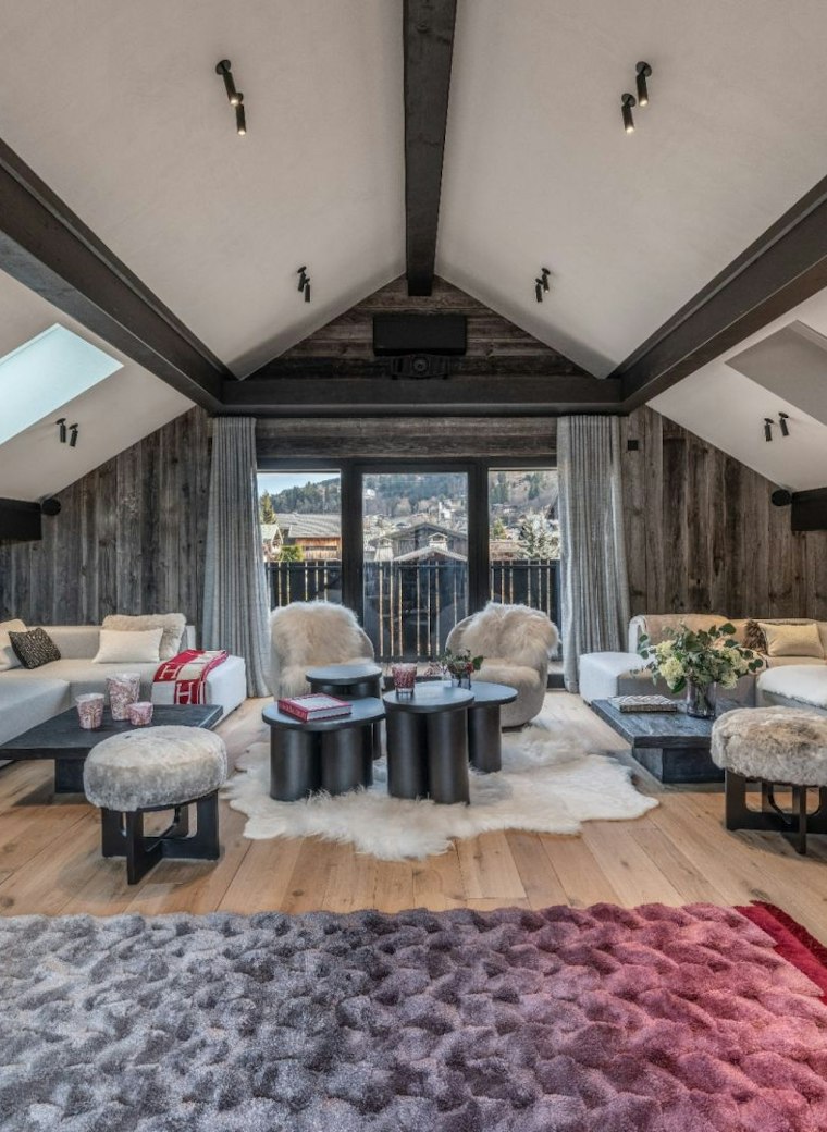 Exceptional chalet in the center of Megève village for sale in Megeve