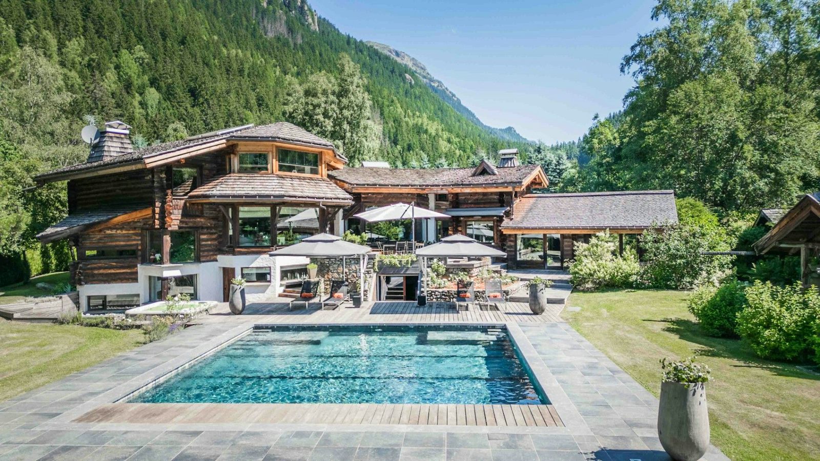 Prestigious 7-room chalet - Unobstructed views of Mont-Blanc for sale in Chamonix