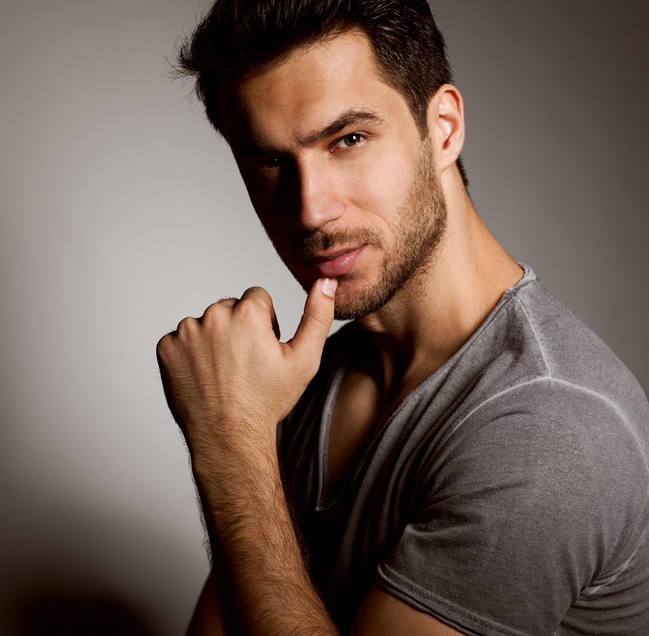 Suture Suspension Neck Lift for Men New York | Dr. Mesa