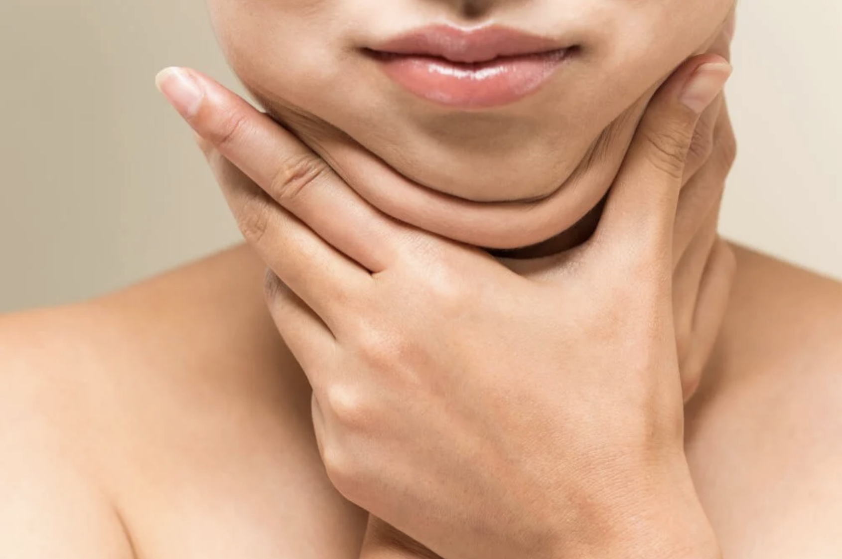 North Shore Cosmetic Surgery Blog | Chin Liposuction in Long Island: How to Get Rid of That Double Chin