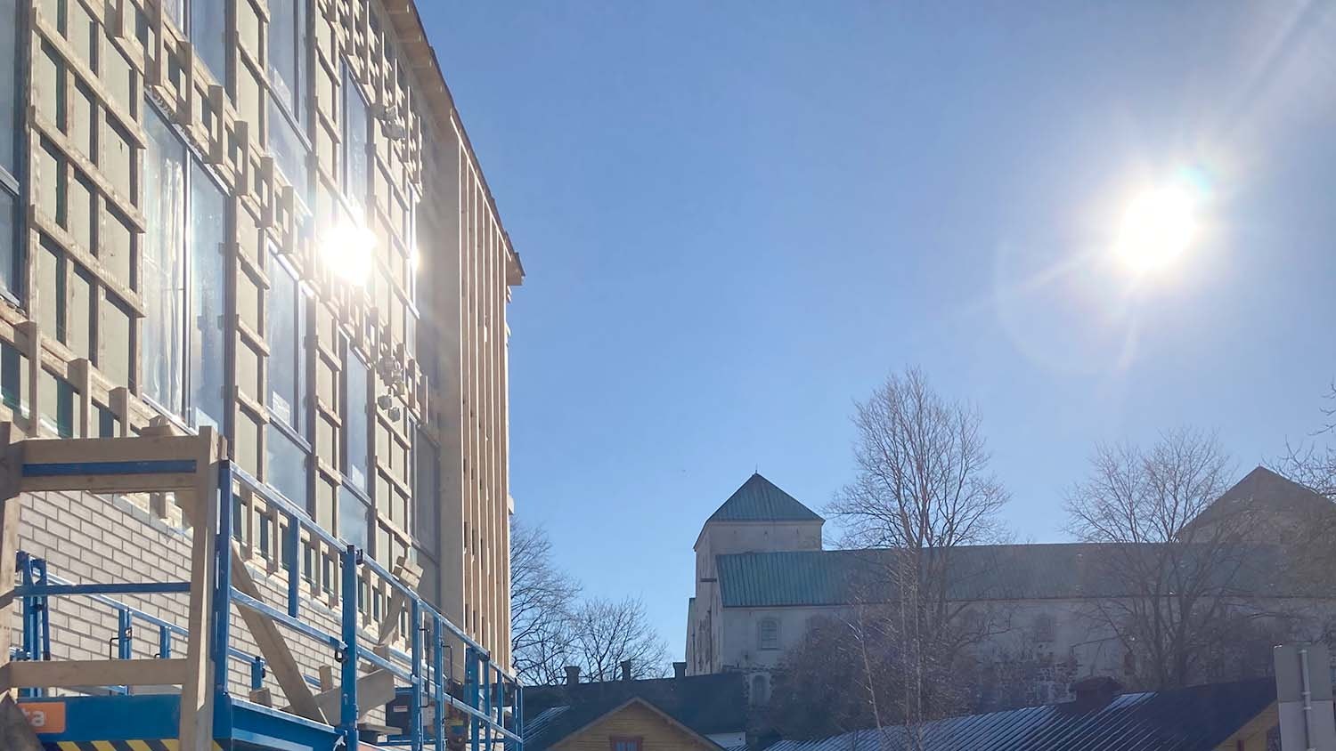 Satamaportin kohde rakentuu aivan Turun linnan kupeeseen