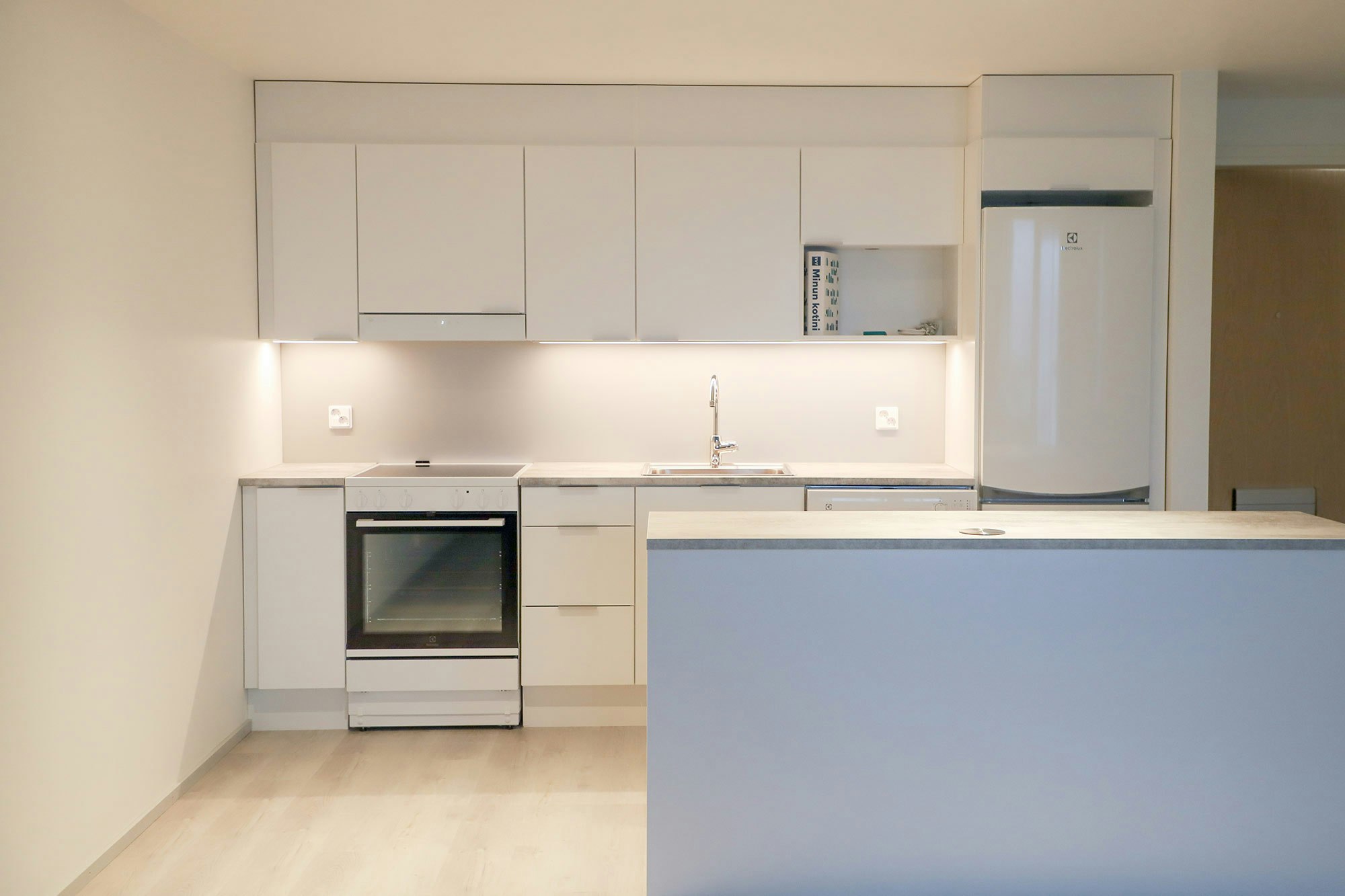Asuntojen keittiöissä on laadukkaat pintamateriaalit.