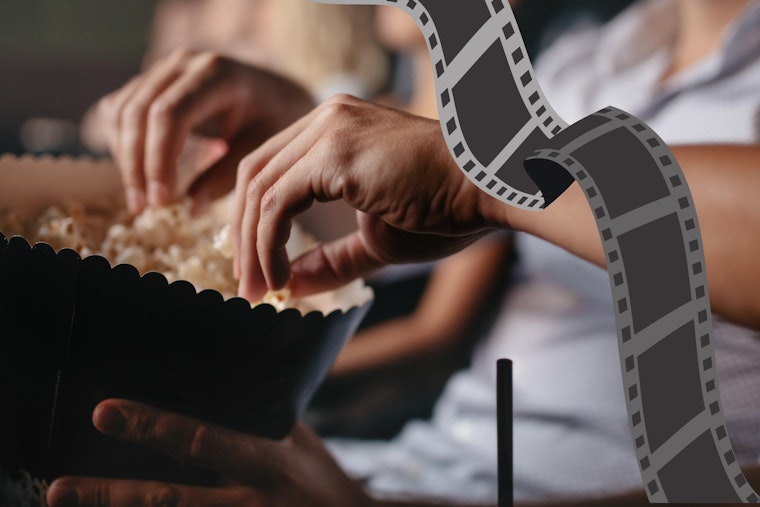 Kipollinen popcorneja.