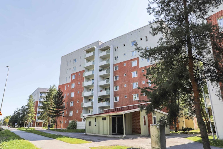 TVT:n asuinkerrostalo Runosmäessä.