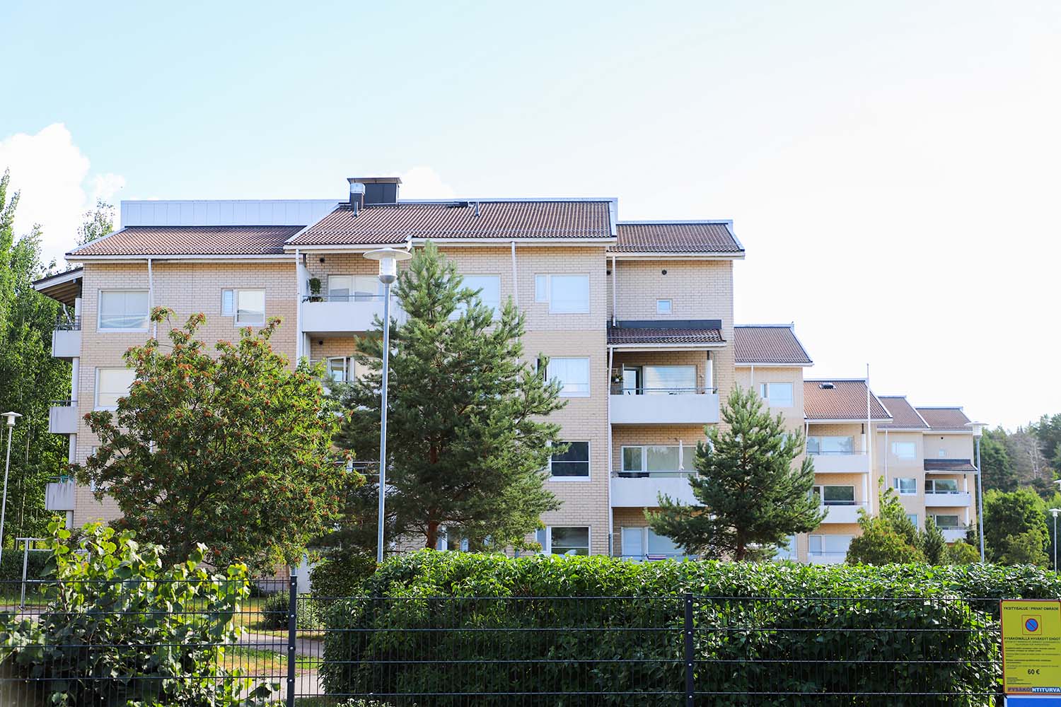 Asuntokohteen julkisivu, LEINIKKIKATU 1, 20740 Turku