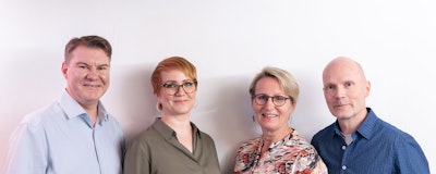 TVT Asunnot Oy:n toimitusjohtaja Teppo Forss, erityisasiantuntija Venla Bernelius, toimittaja Päivi Karvinen ja yliopistolehtori Jarkko Rasinkangas .