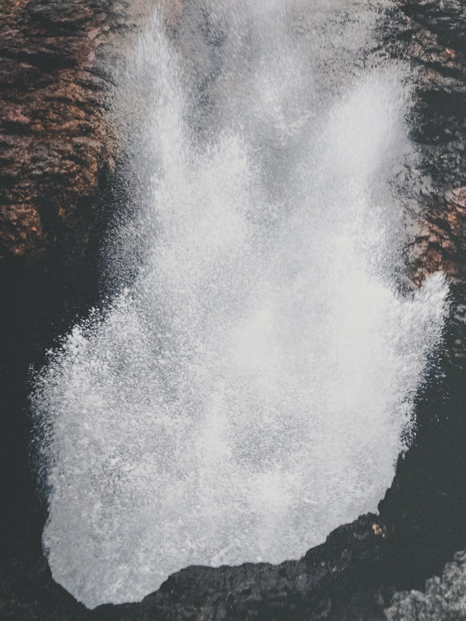 FINANCIAL TIMES WRITE UP