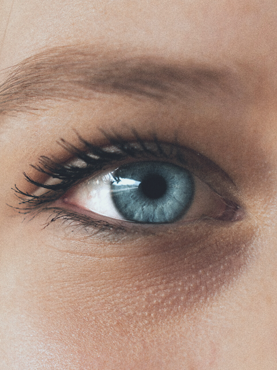 How to use our Eye Spray How to use our Eye Spray