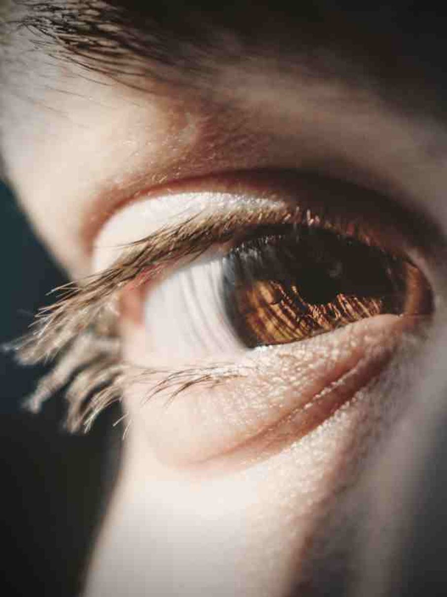 THE 60-SECOND EYE CHECK THE 60-SECOND EYE CHECK