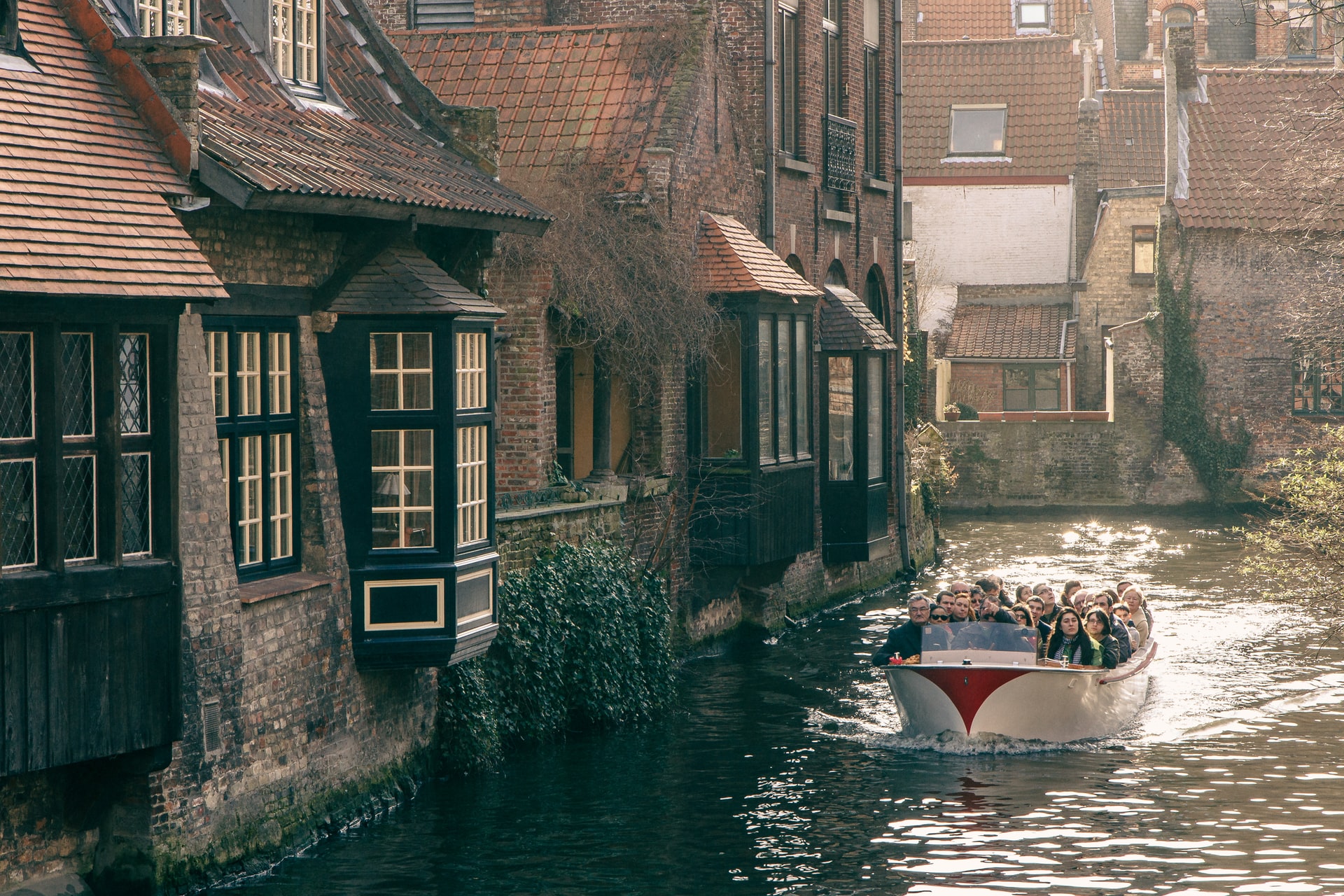 boat tour bruges