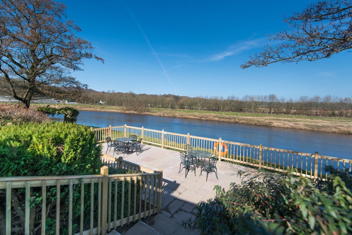 Guest Information Gallery Macdonald Tickled Trout Hotel