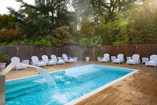 Thermal Pool Bath Alt