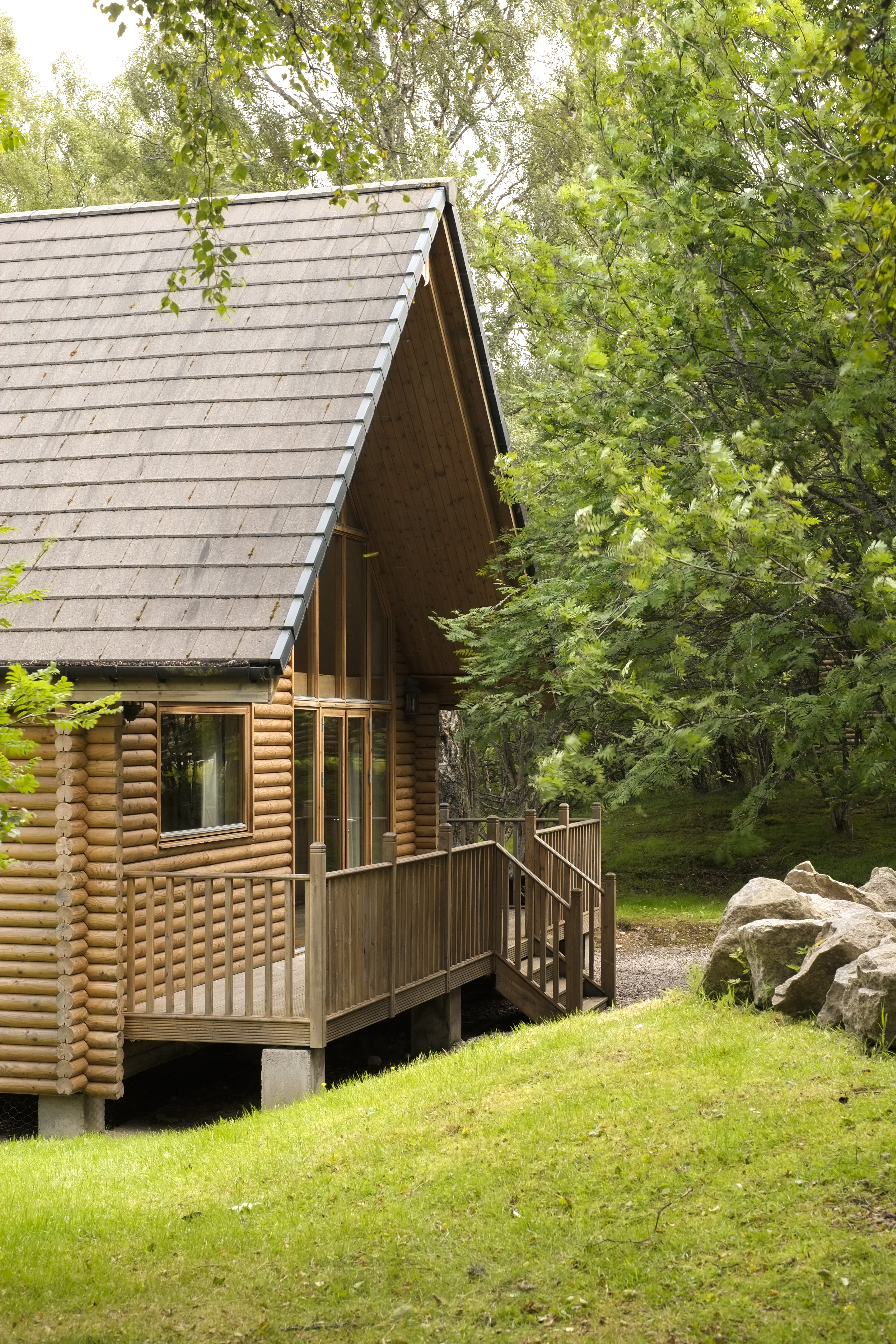 Aviemore Lodges & Chalets Macdonald Woodland Cabins