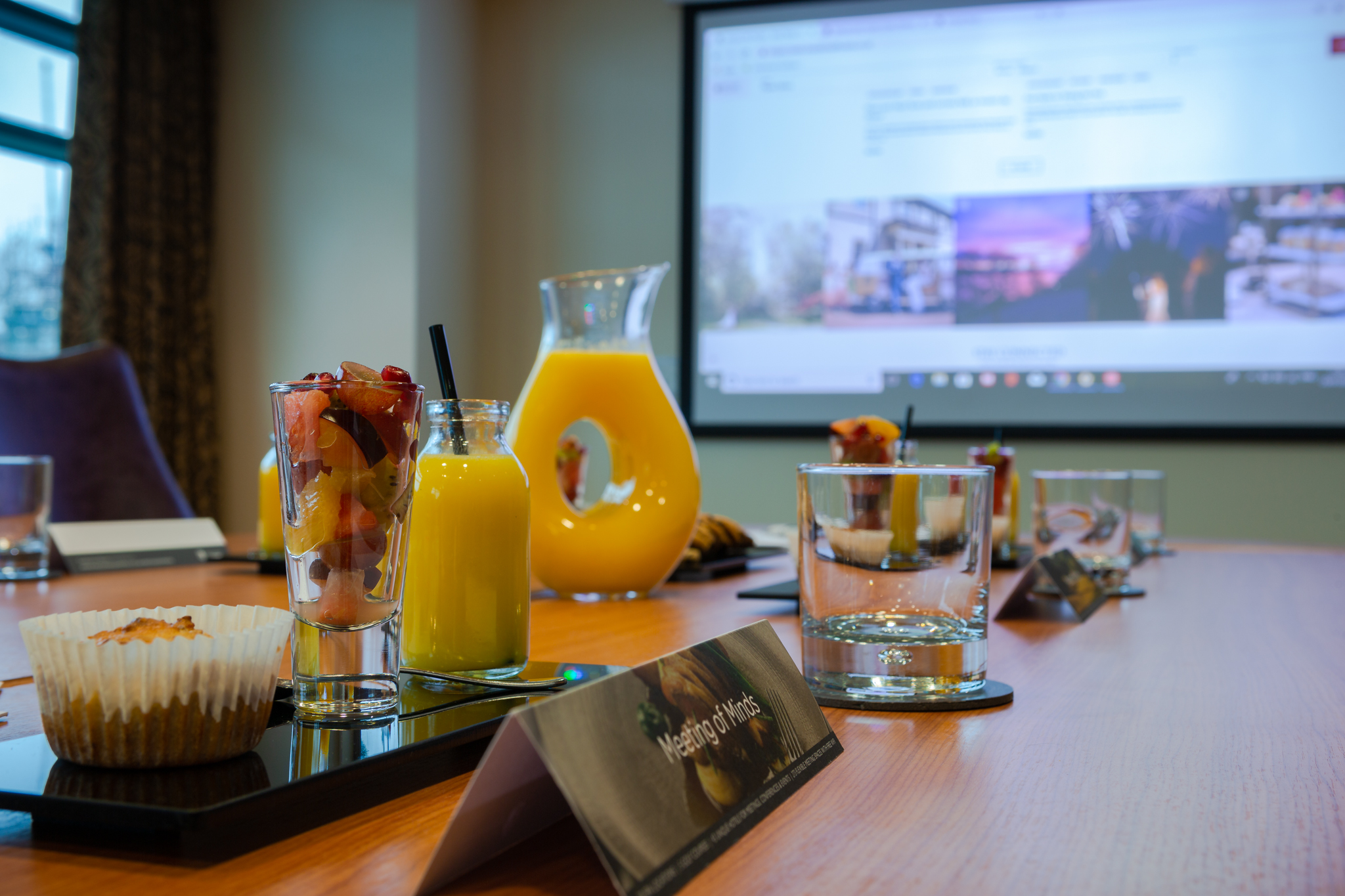 Food in meeting room