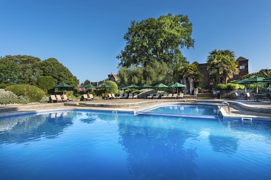 Outdoor Pool, Elmers Court