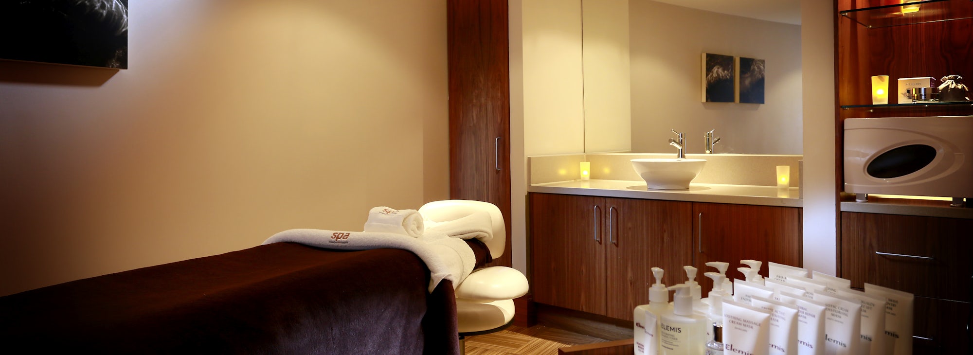 Treatment Room Treatment Room