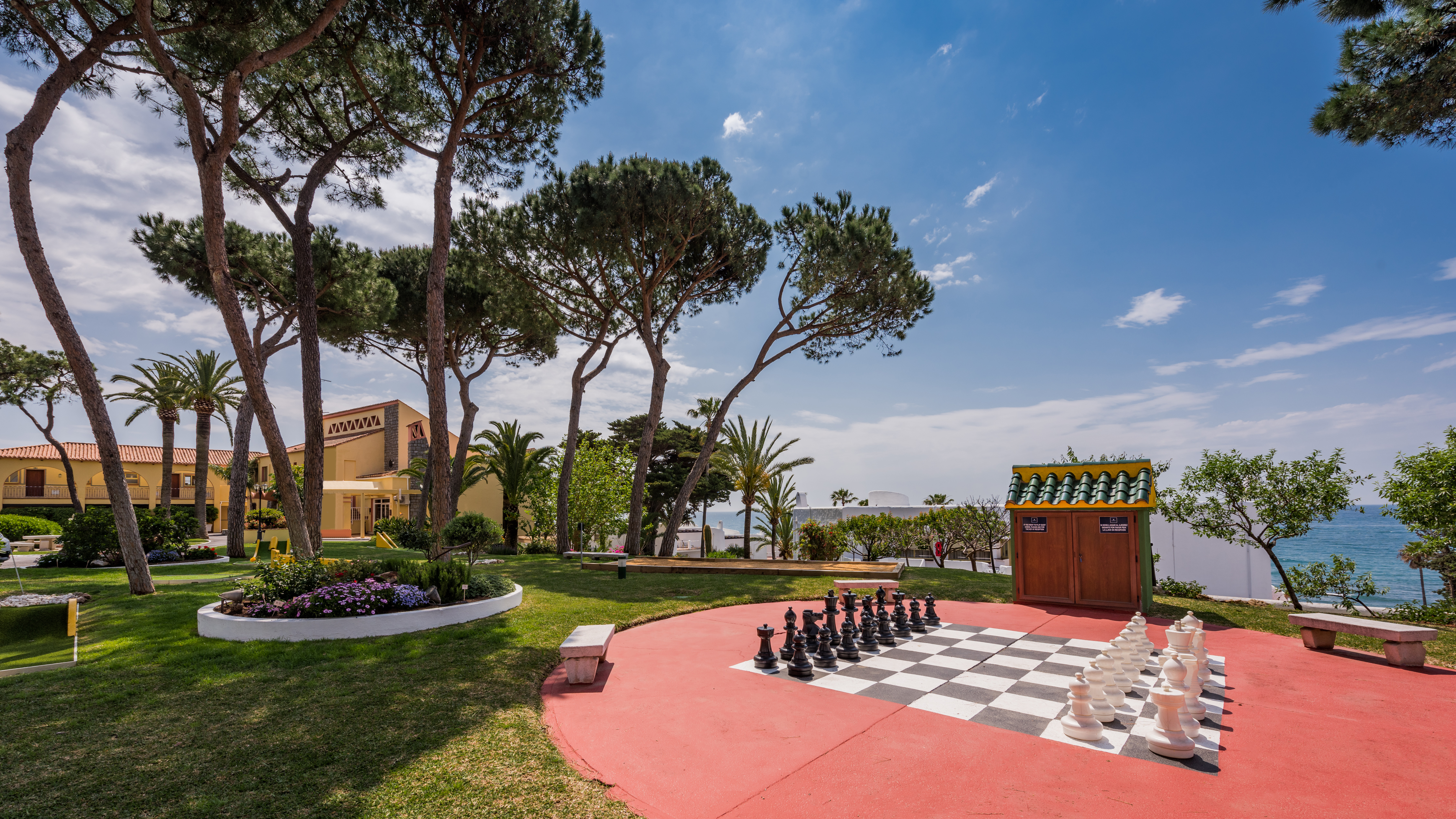 Chess at Leila Playa