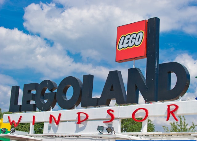 Legoland entrance signage