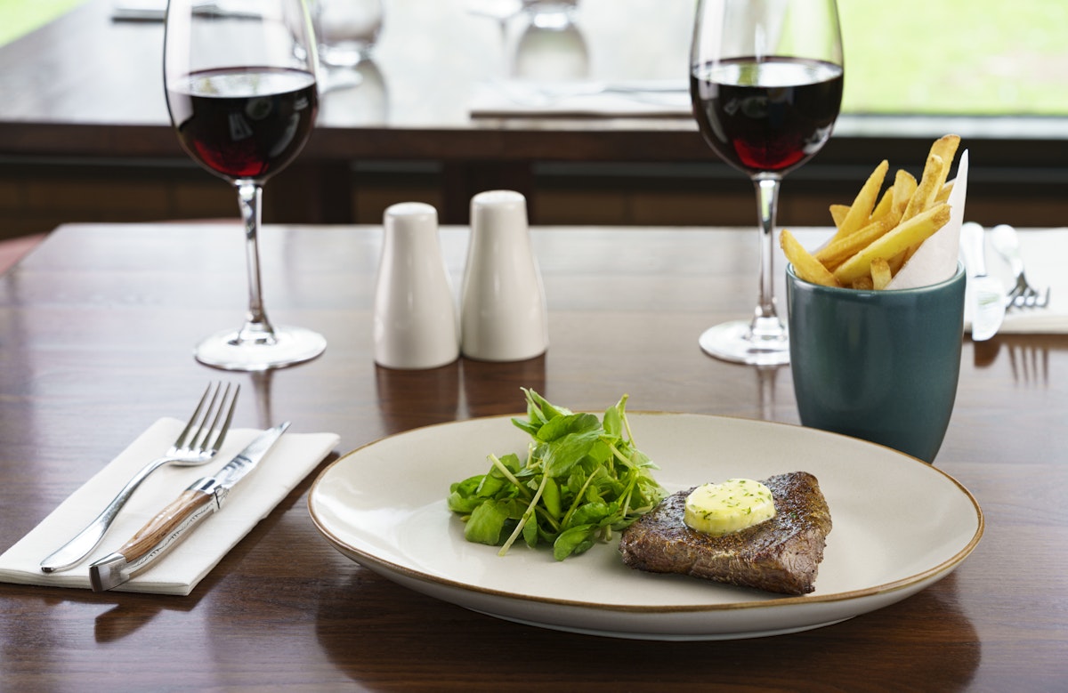 The Restaurant at Macdonald Crutherland House in Glasgow