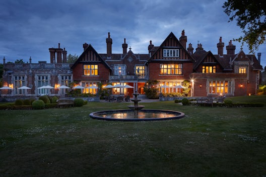 Evenings at Elmers Court