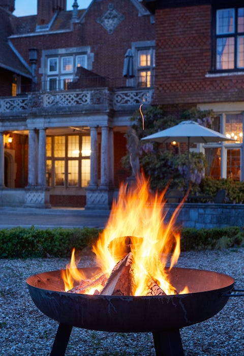 Fire pit in the gardens at Elmers Court