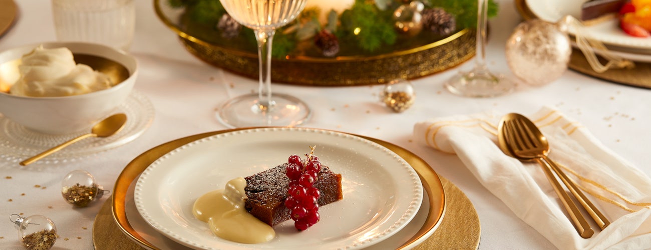 See in the new year with the coal shed Festive Lunch & Dinner | Macdonald Berystede Hotel