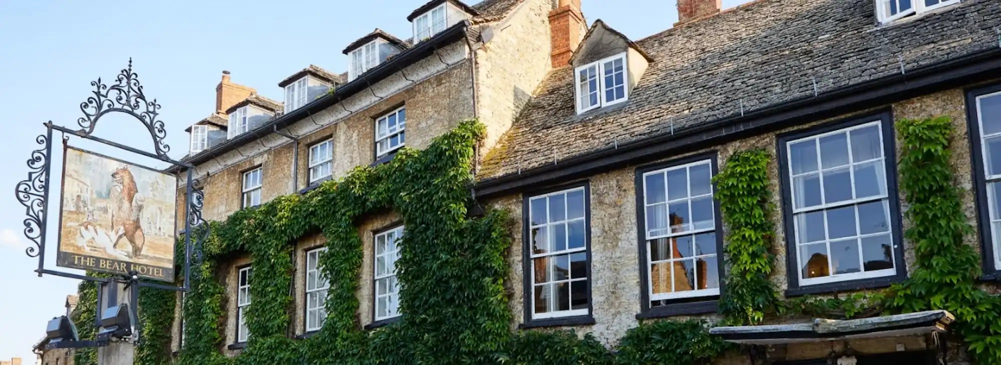 Bear Hotel in Oxfordshire