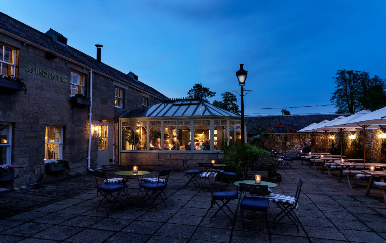 Linden Tree pub at dusk
