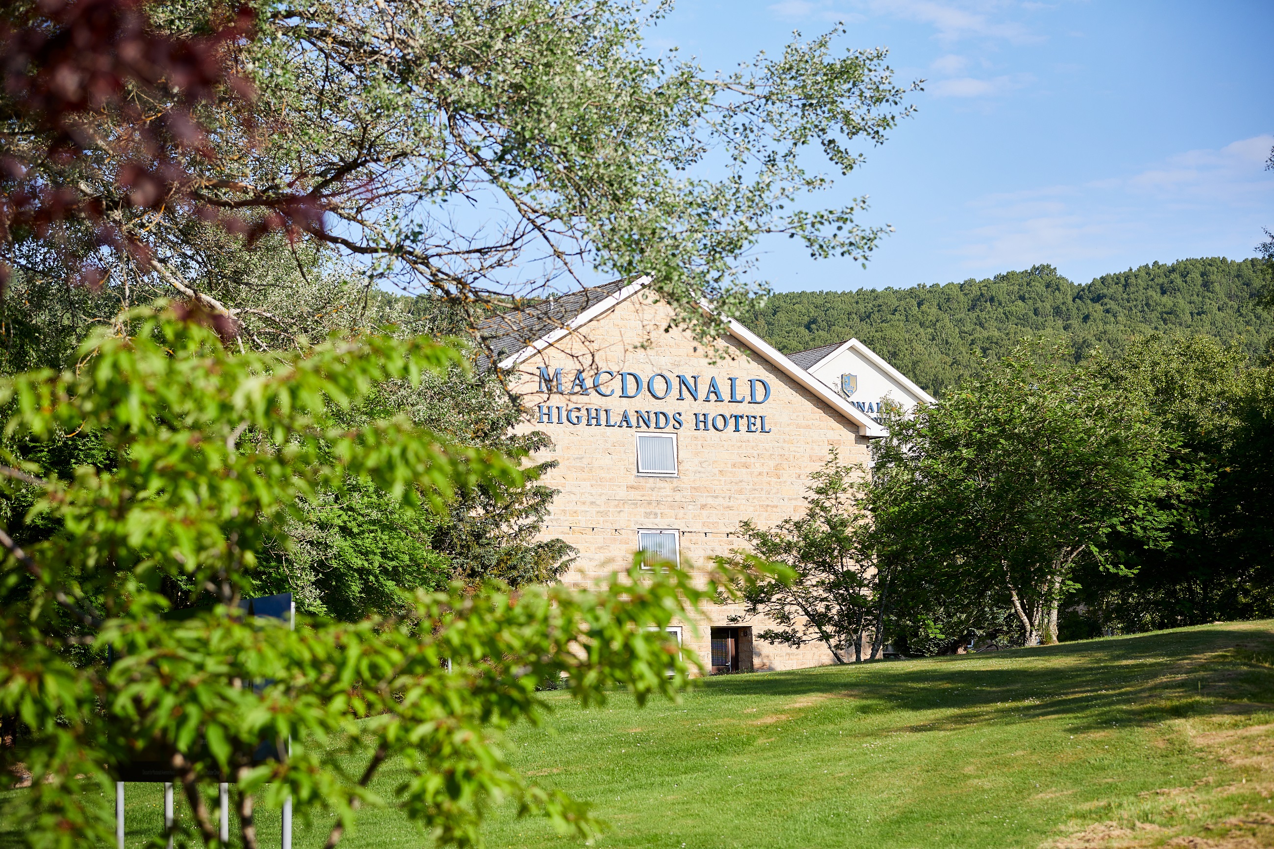 Macdonald Highlands Hotel and grounds