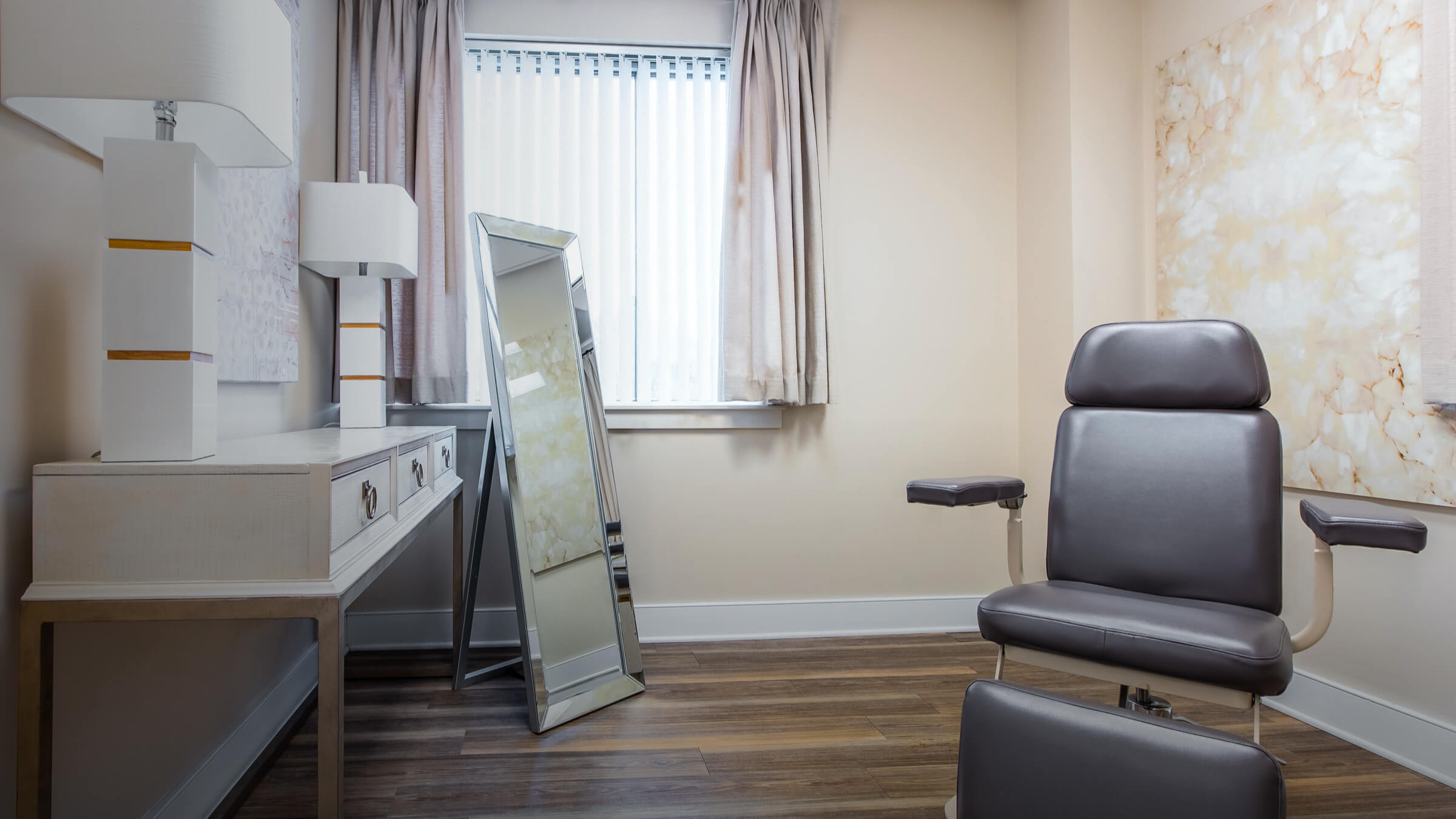 patient room at Hazen Plastic Surgery