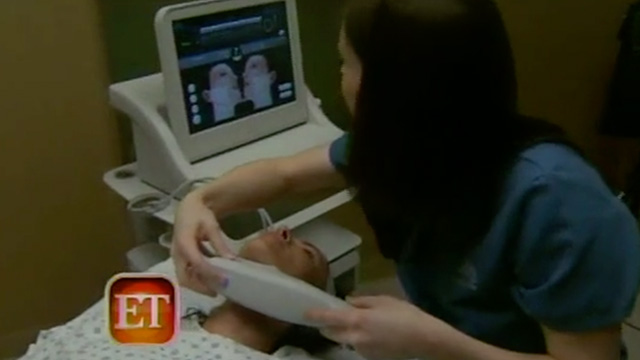 woman on table getting a treatment