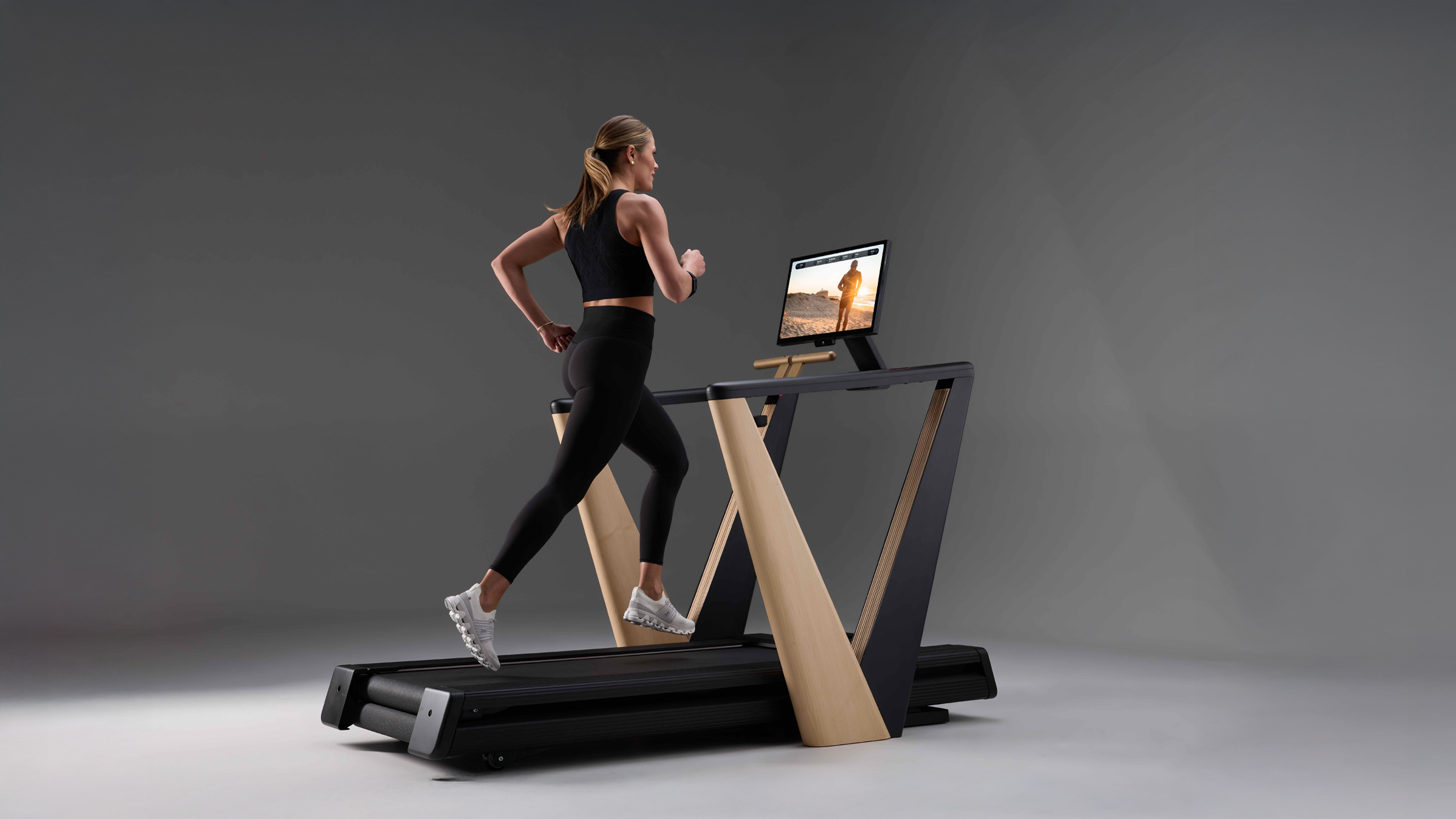 iFIT: scaling fitness experiences globally